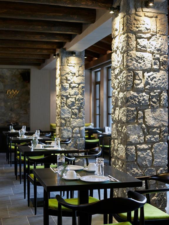 Art Mainalon Hotel Vitína Kültér fotó